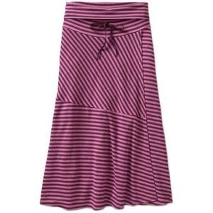 Like new Athleta skinny shadow skirt